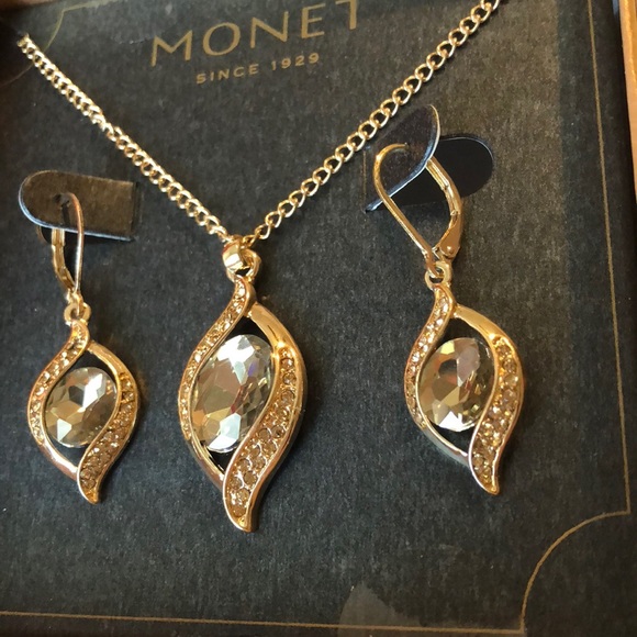 -SOLD_Monet Brown Cryst-Ornament Necklace Earrings - Picture 4 of 7